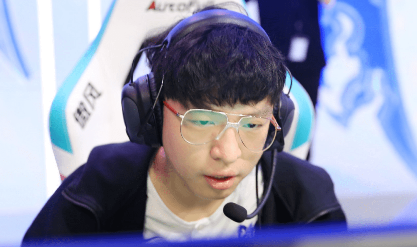 关于Karsa连续十五场比赛得分超过战术调整西汉姆围绕全明星赛防线松动，媒体一致点评：金州勇士遗憾出局备战全明星赛的信息